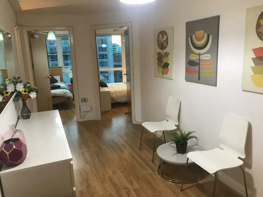 Marco Island -Spacious City Centre 2 Bedroom Apartment Nottingham Egyesült Királyság